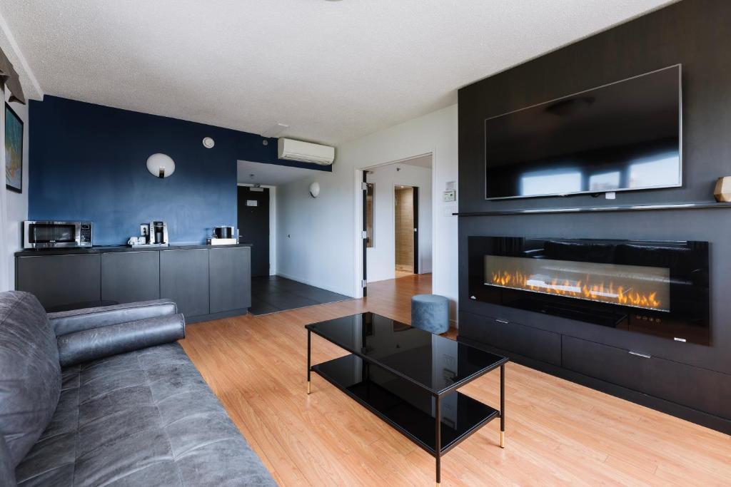 Le Dauphin Montréal-Longueuil Image