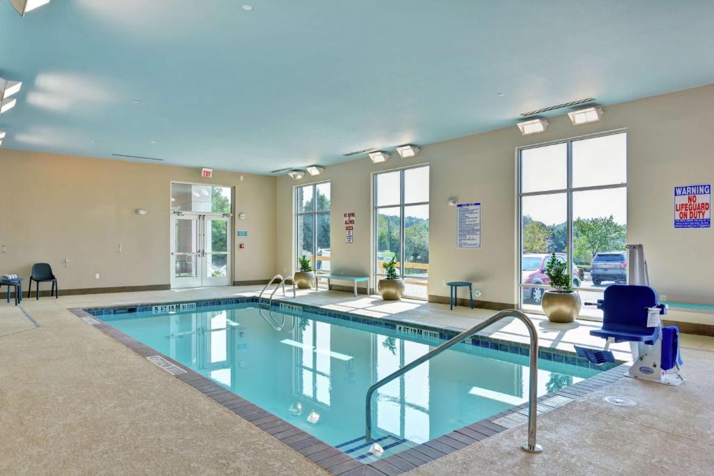 Home2 Suites By Hilton Charlotte Piper Glen Image