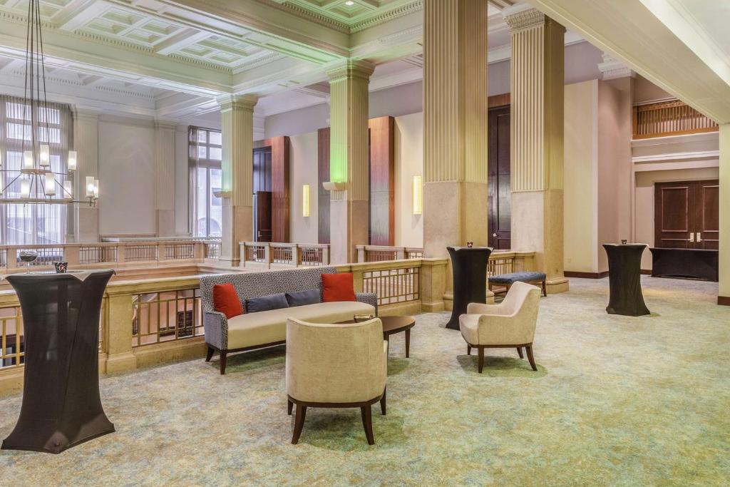 Hilton Garden Inn Indianapolis Downtown Image