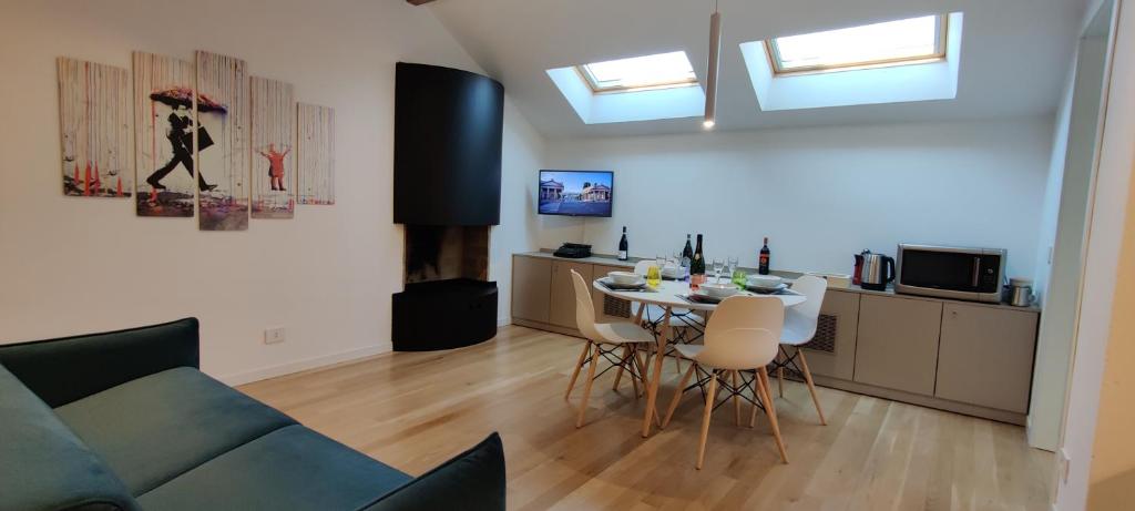 NXT STATION DELUXE APARTMENT 5