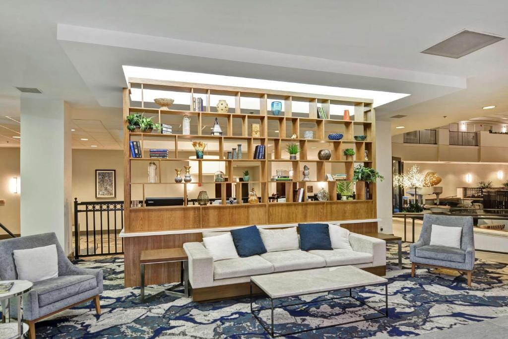 Embassy Suites by Hilton Orlando Downtown Image