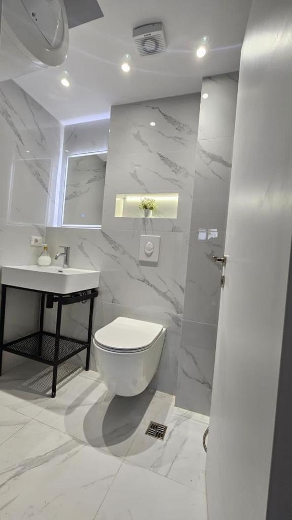 City Center Apartment 3