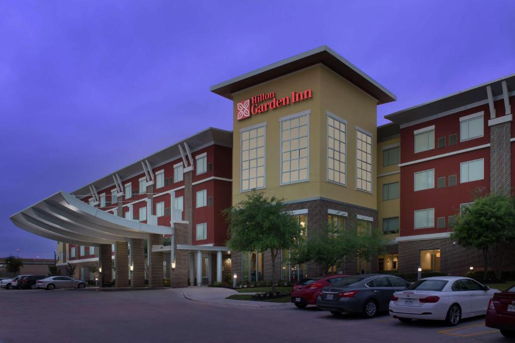 Hilton Garden Inn San Antonio Airport South Image