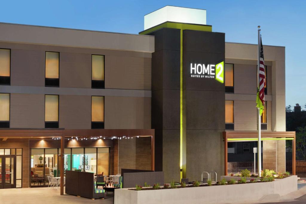 Home2 Suites by Hilton Salt Lake City-East Image