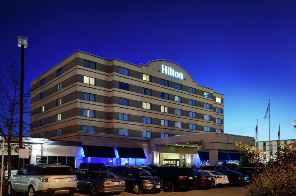 Hilton Winnipeg Airport Suites Image