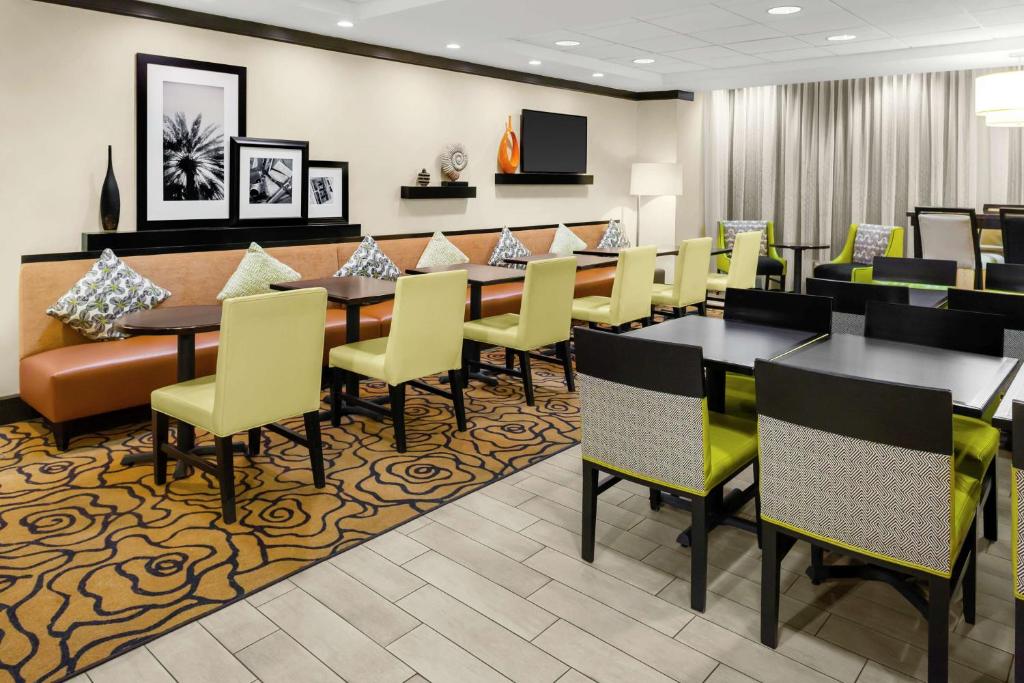 Hampton Inn Miami/Dadeland Image