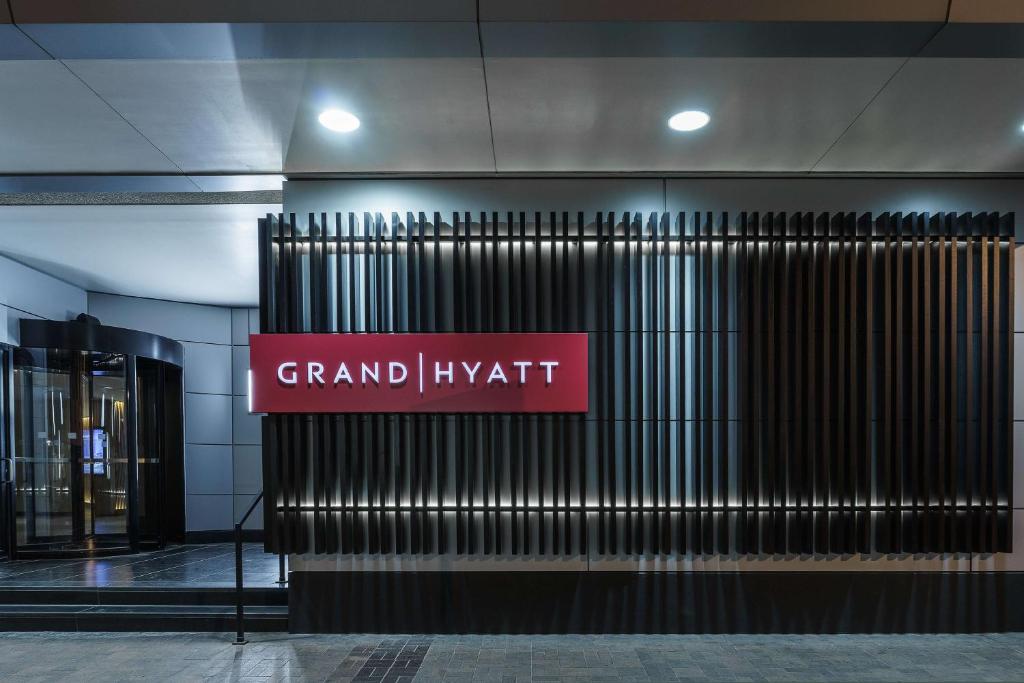 Grand Hyatt Denver Image