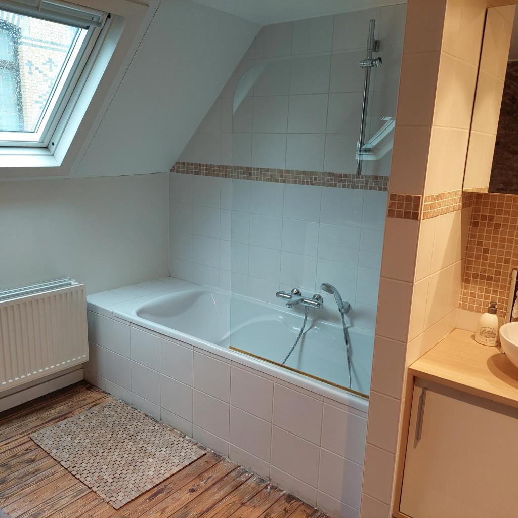 Plezantwerpen, Zuiderzin 8