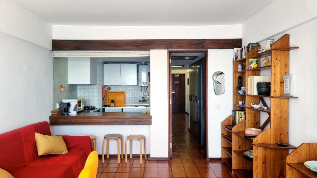 Sesimbra Sun&Sea - Beachfront Apartment! 8