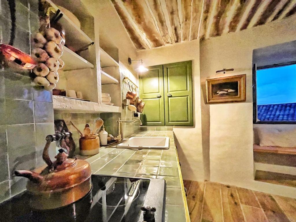 MAISON DES SARRASINS 2