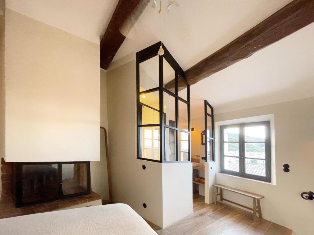 MAISON DES SARRASINS 8