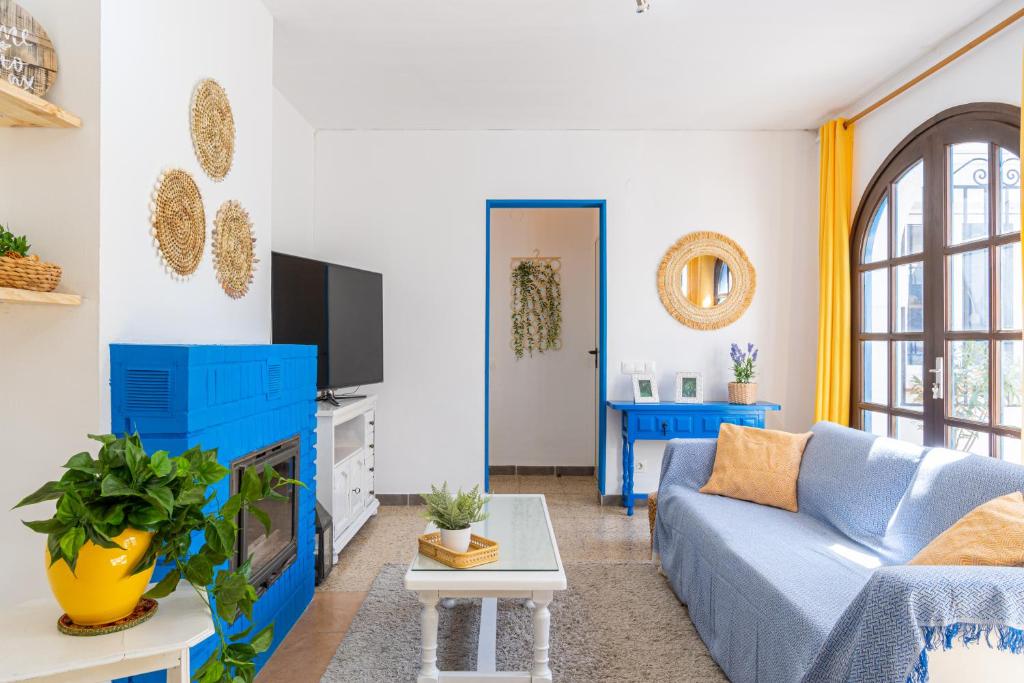 Cambrils Beach - 8 min to Beach - AC - WiFi - Terrace - 8 Guests 2