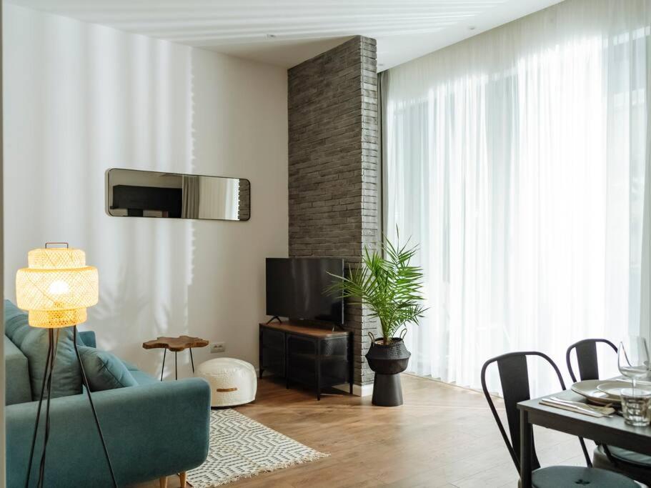 Central 3 Apartment - New Building & Parking 5