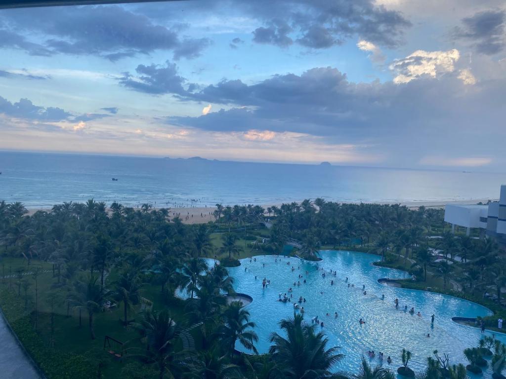 Ocean view at The Arena Cam Ranh resort, Bai Dai beach - near Airport