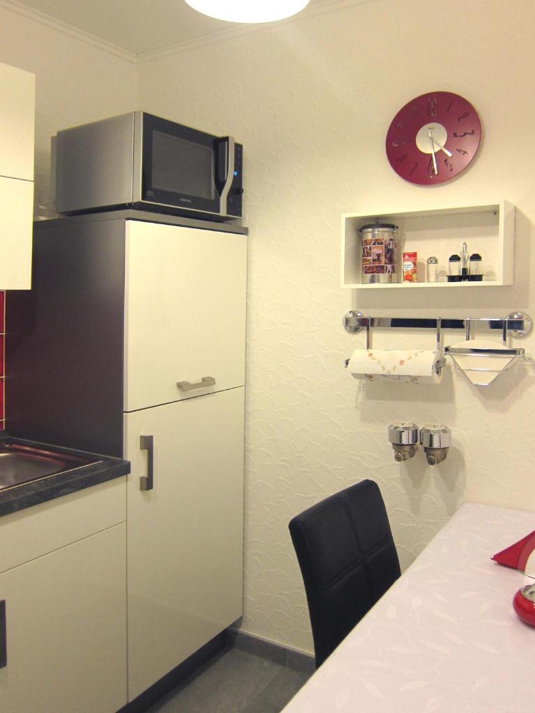 Modernes 1 Zimmer Luxusappartement KLEINER ROLAND mit Parkplatz und Balkon in Bremen Nähe Zentrum 4