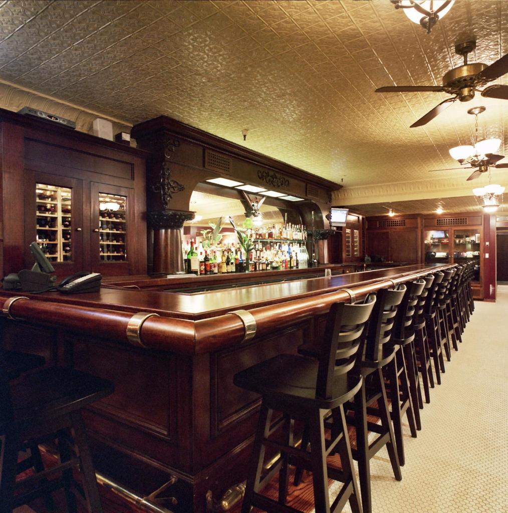 San Remo Hotel Image