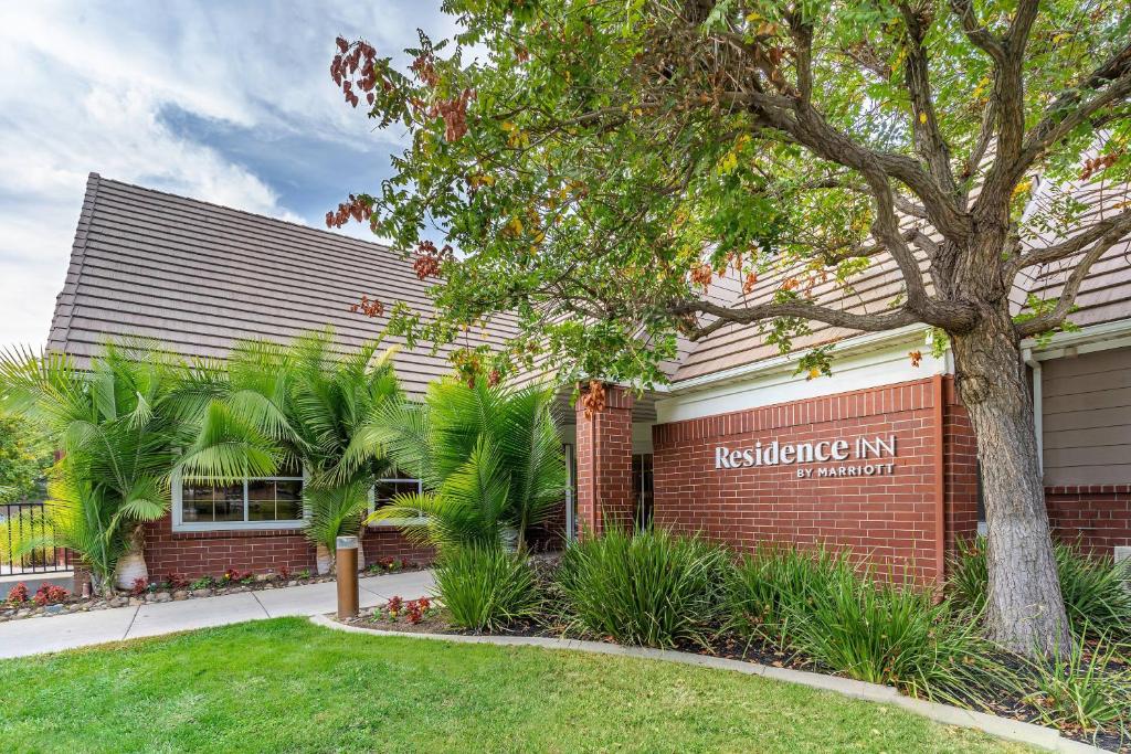Residence Inn Sacramento Rancho Cordova Image
