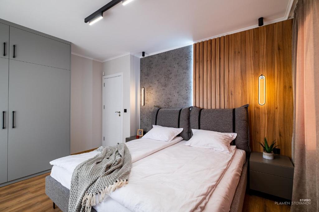 Perfect Stay Near Sea Garden 5