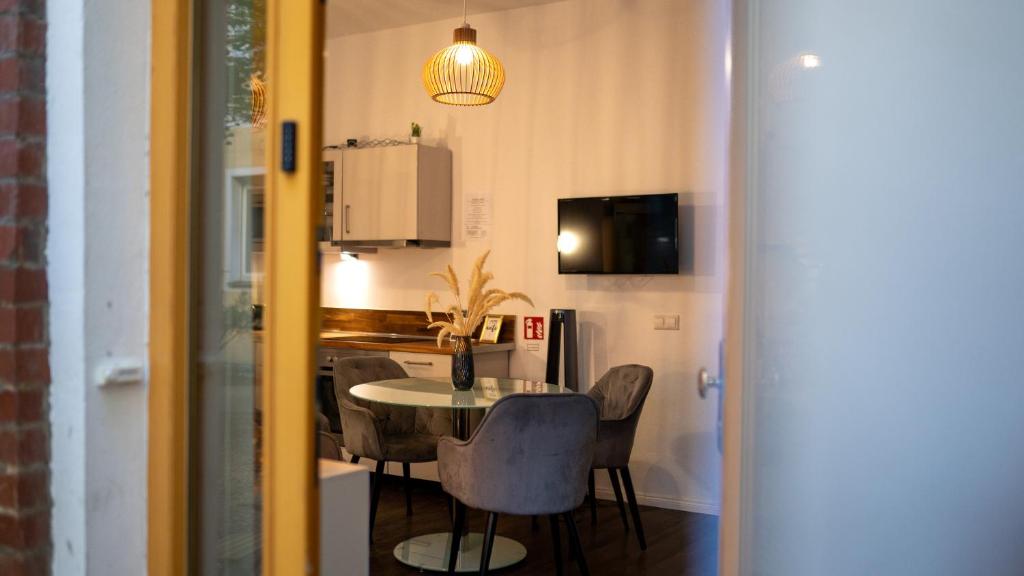 Boxi Jungle House - unique in Friedrichshain - 3BR 6