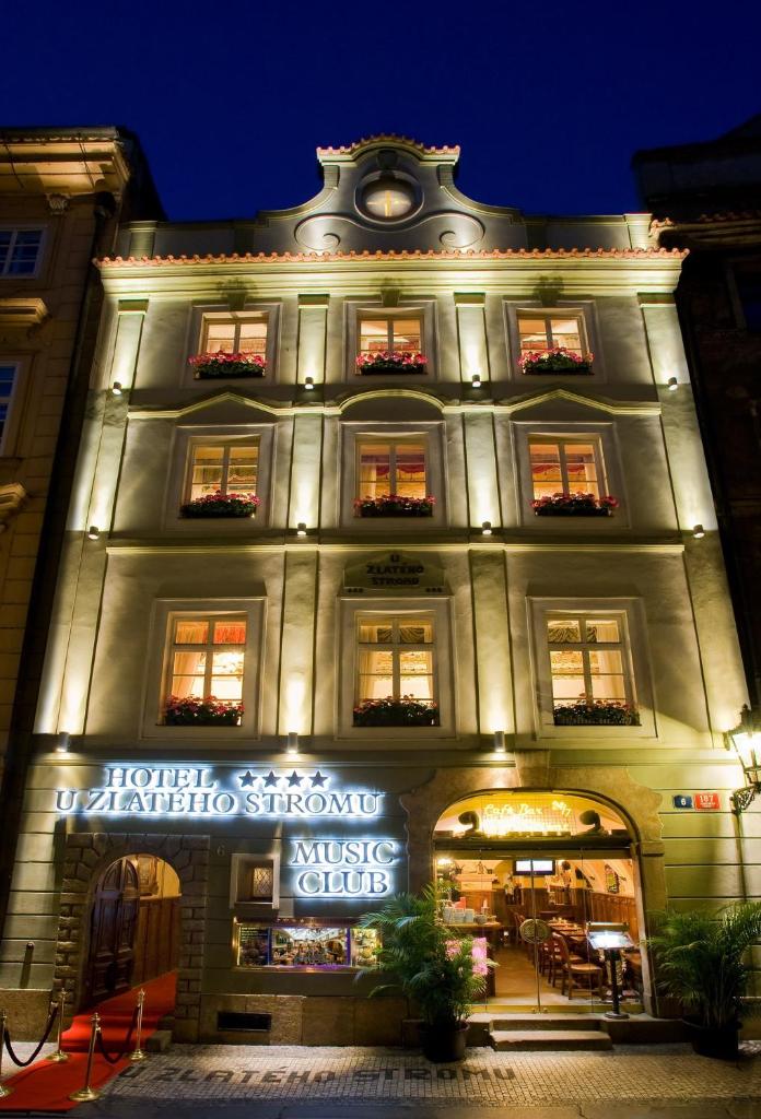 Hotel U Zlatého Stromu Prague by BHG Image