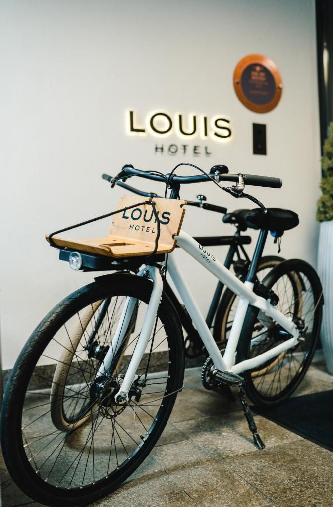 Louis Hotel Image