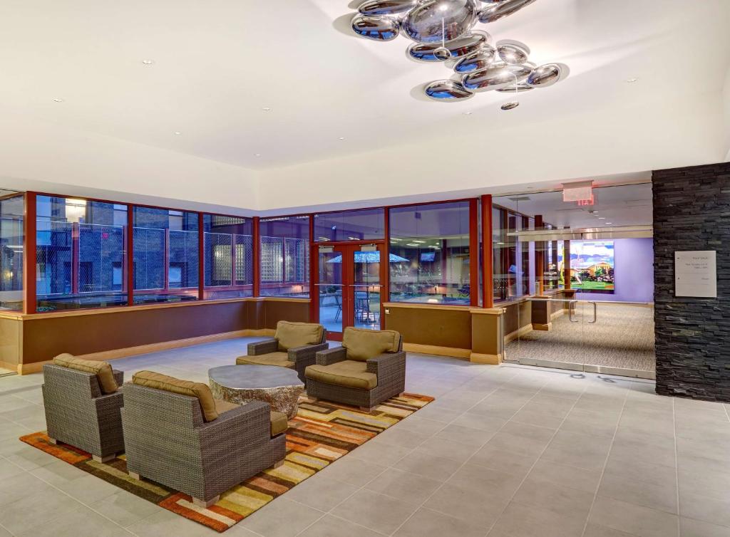 DoubleTree by Hilton Hotel Philadelphia Center City Image