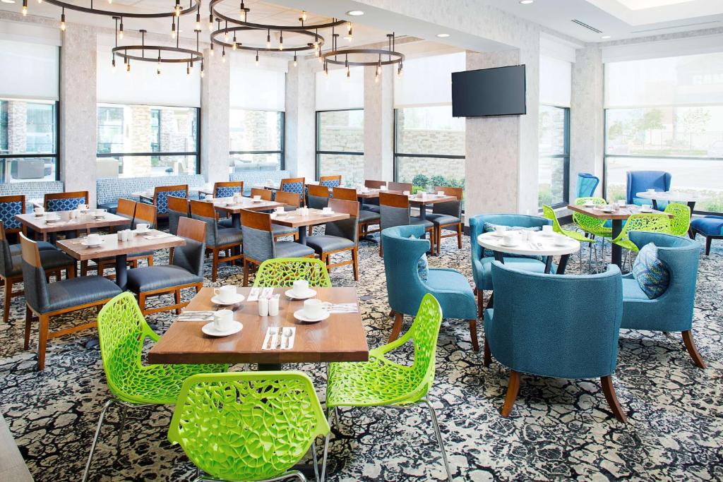 Hilton Garden Inn Dallas/Arlington South Image