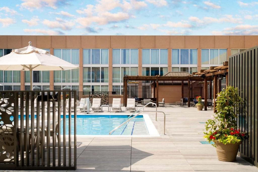 Hilton Washington DC National Mall The Wharf Image