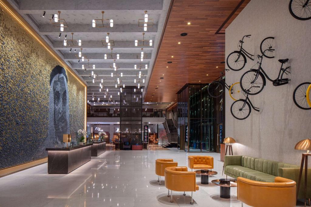 DoubleTree by Hilton Dubai M Square Hotel & Residences Image