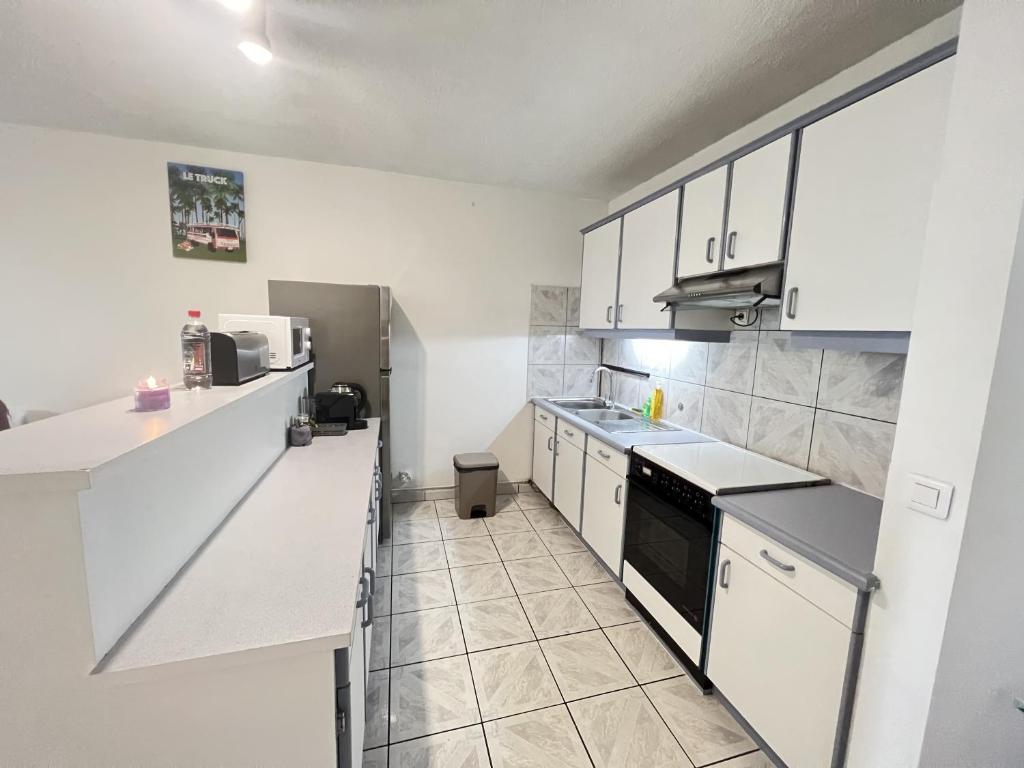 NEW Maeva Lodge - Parking, AC, Netflix & Wifi 5
