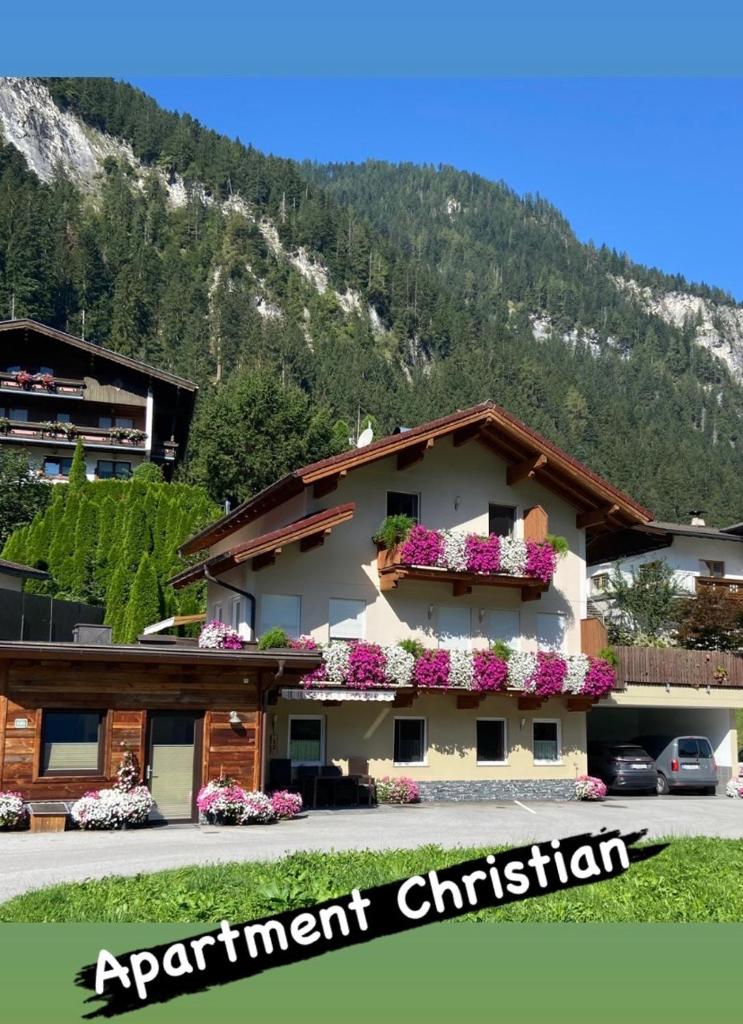 Apartment Christian