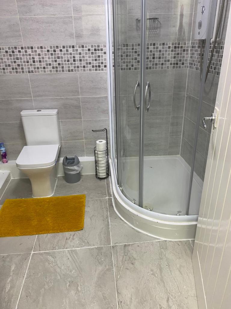 Rusholme Rooms 6