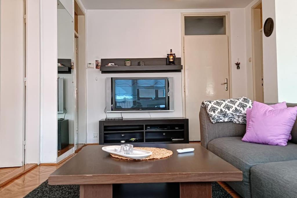 Spacious Condo near Baščaršija - Free Parking 5