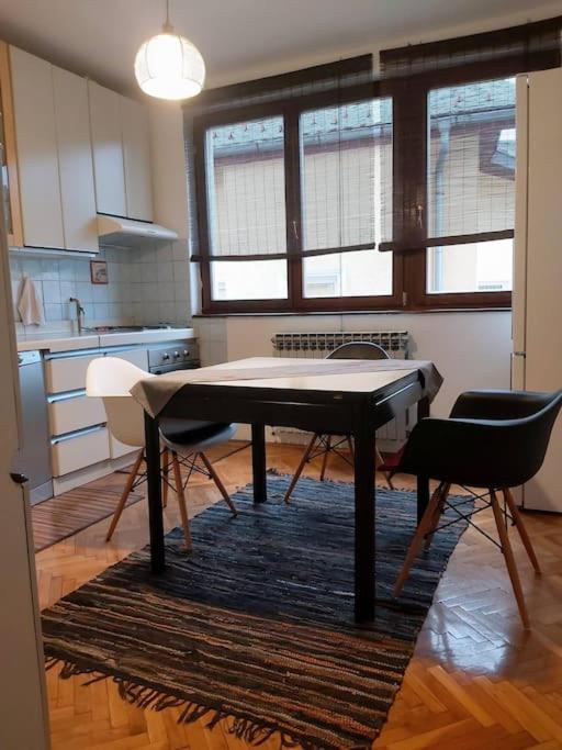 Spacious Condo near Baščaršija - Free Parking 4