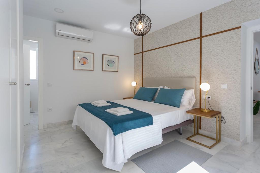 Apartamentos La BRUJULA by CadizRentals 7