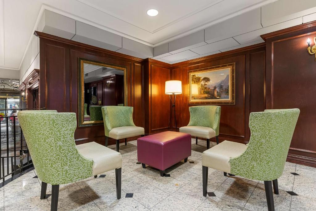 Best Western Ville-Marie Hotel & Suites Image