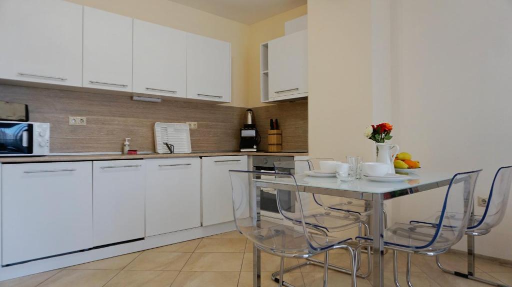 Апартаменти Варна Саут на плажа - Varna South Apartments on the beach 7