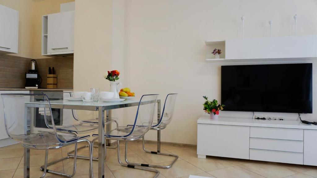 Апартаменти Варна Саут на плажа - Varna South Apartments on the beach 8