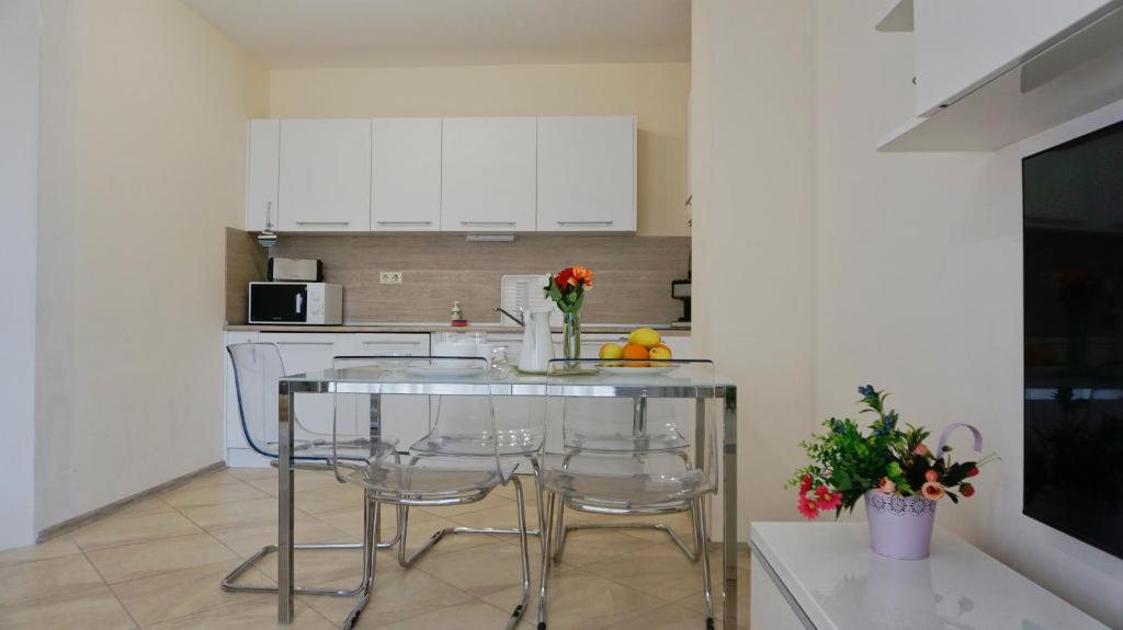 Апартаменти Варна Саут на плажа - Varna South Apartments on the beach 6