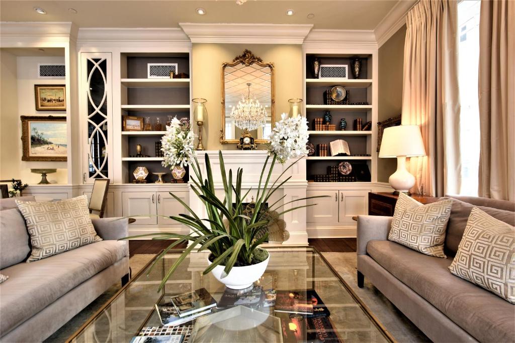 voco St James Hotel, an IHG hotel Image
