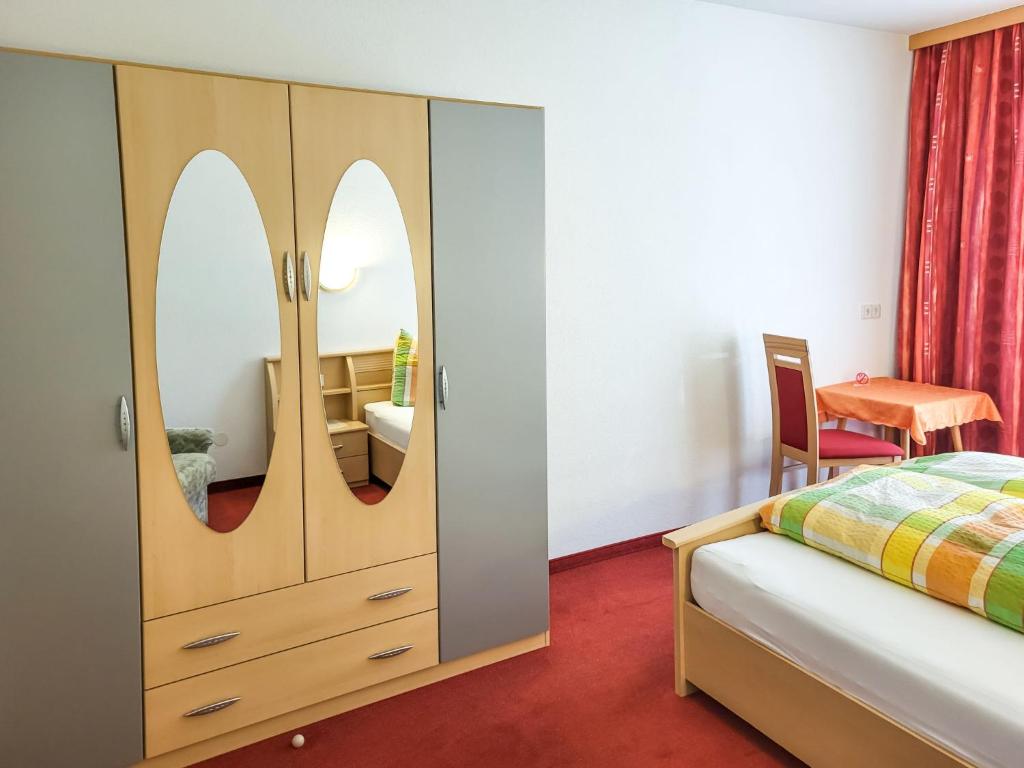 Apartment Christians Hamat by Interhome 8