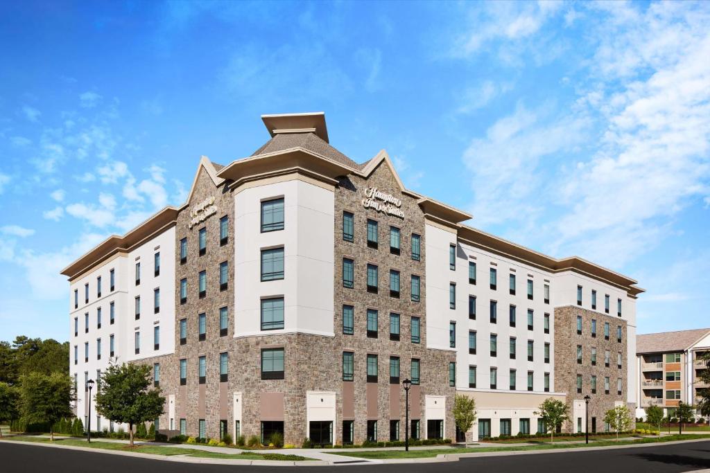 Hampton Inn & Suites Charlotte Steele Creek Road, NC Image