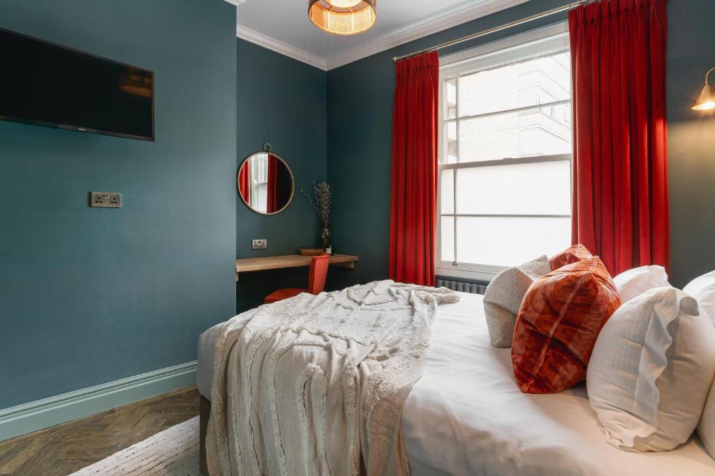 The Cotham Arms Apartments 7