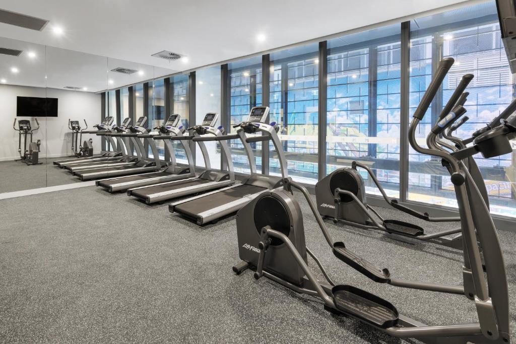 Meriton Suites Melbourne Image