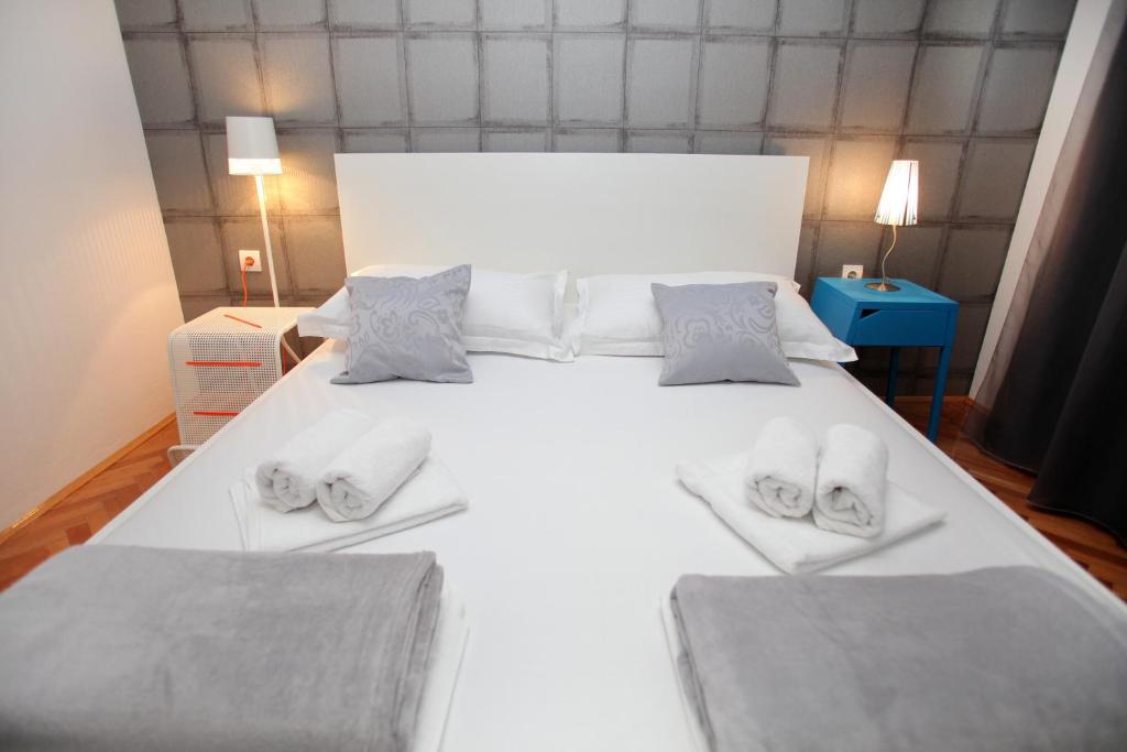 Happy Dreams Apartment near the beach and old town 2