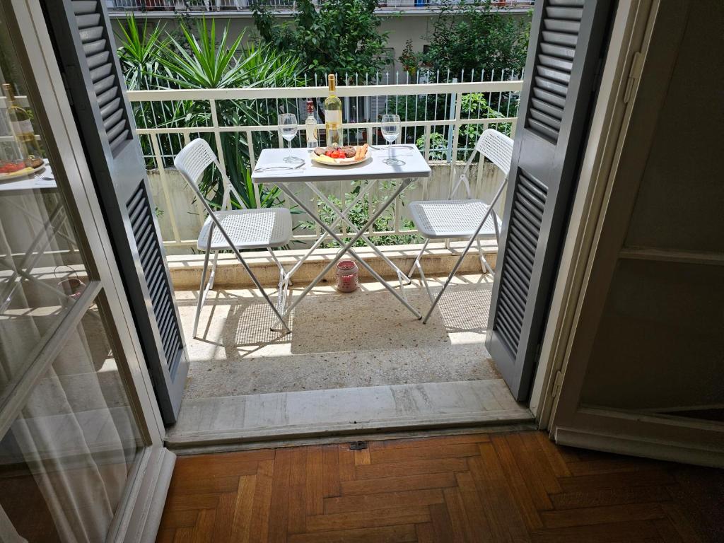 Athena Elegant Apartment 6