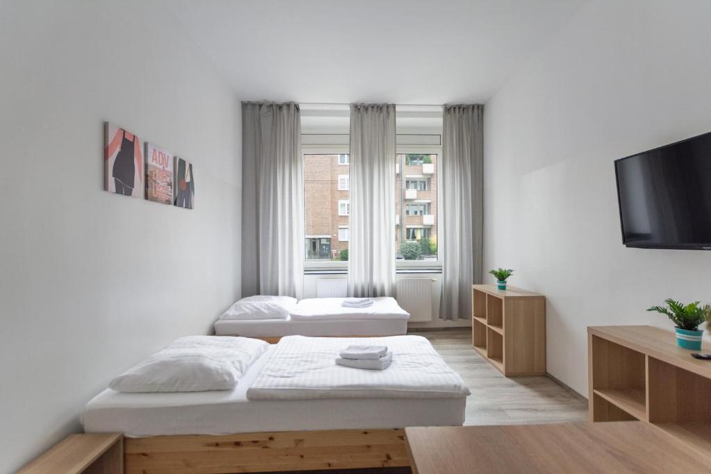 T&K Apartments - 2 Room Apartment - Ground Floor 8