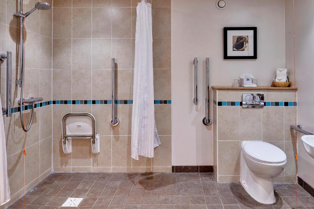 Staybridge Suites Liverpool by IHG 6