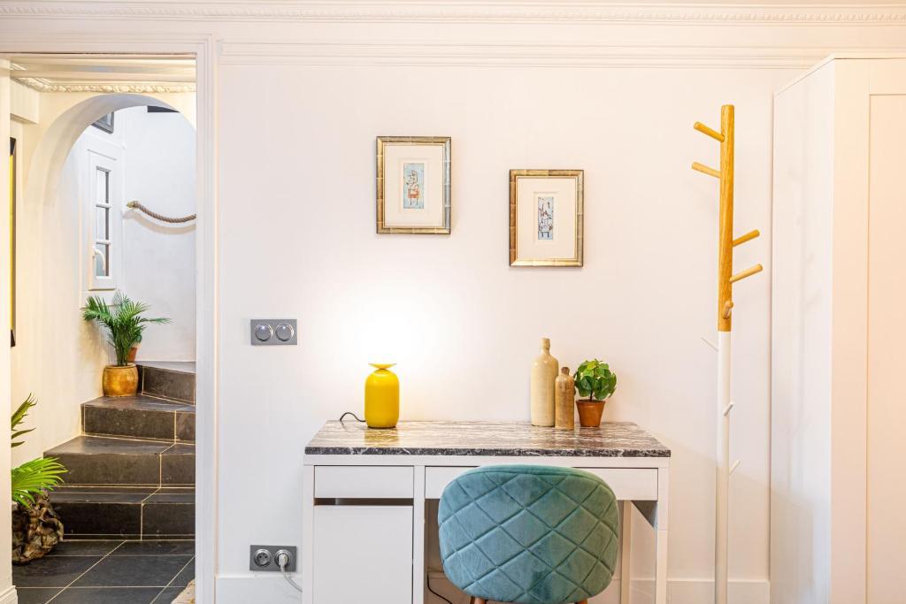 Modern Apartement Grand Paris, TV Salon, Sharing Garden, Villa des Ammonites 4