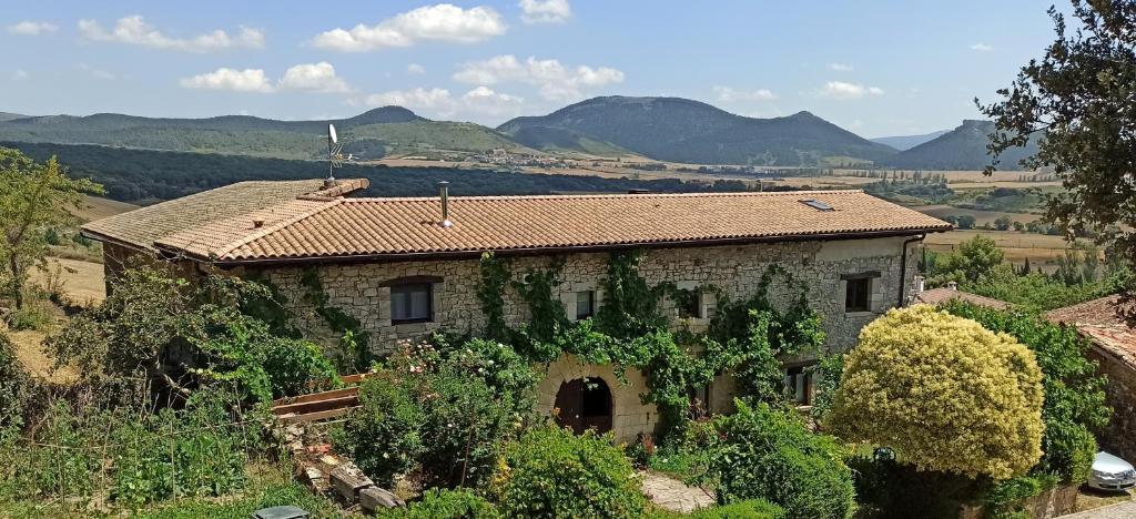 Casa Rural TTIPIAENEA Landetxea 3